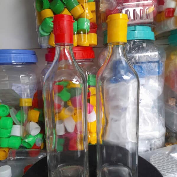 Chai thủy tinh vuông 600ml nắp nước mắm